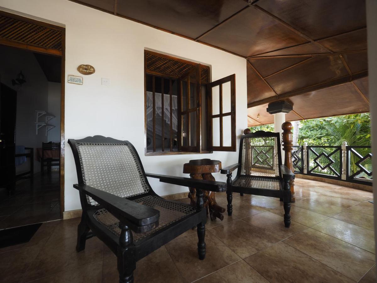 Ibisbird Beach Bungalows, Sport, Spa And Restaurant Tangalle Exterior foto