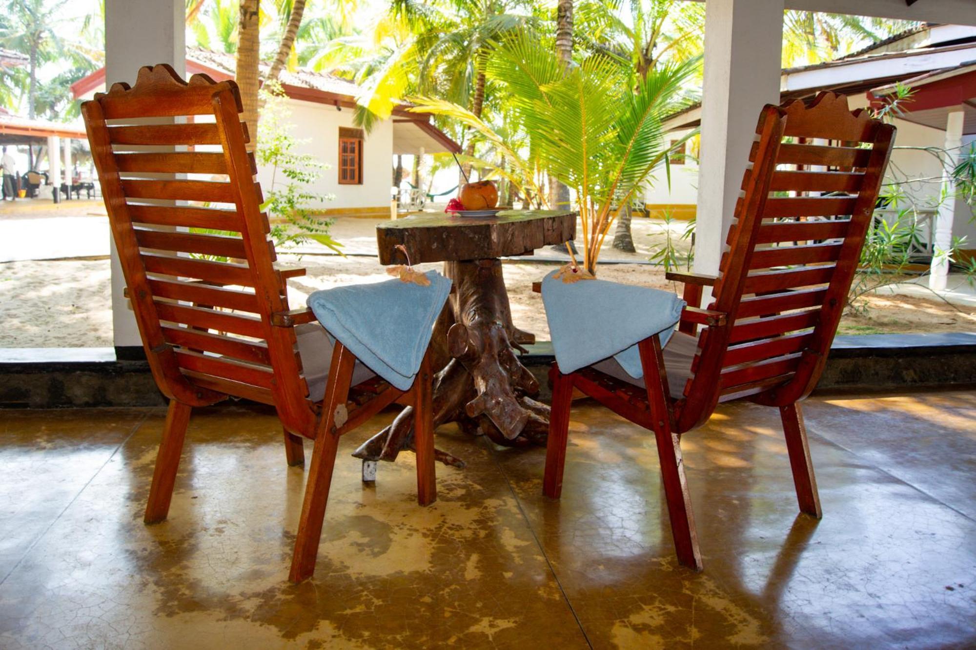 Ibisbird Beach Bungalows, Sport, Spa And Restaurant Tangalle Exterior foto